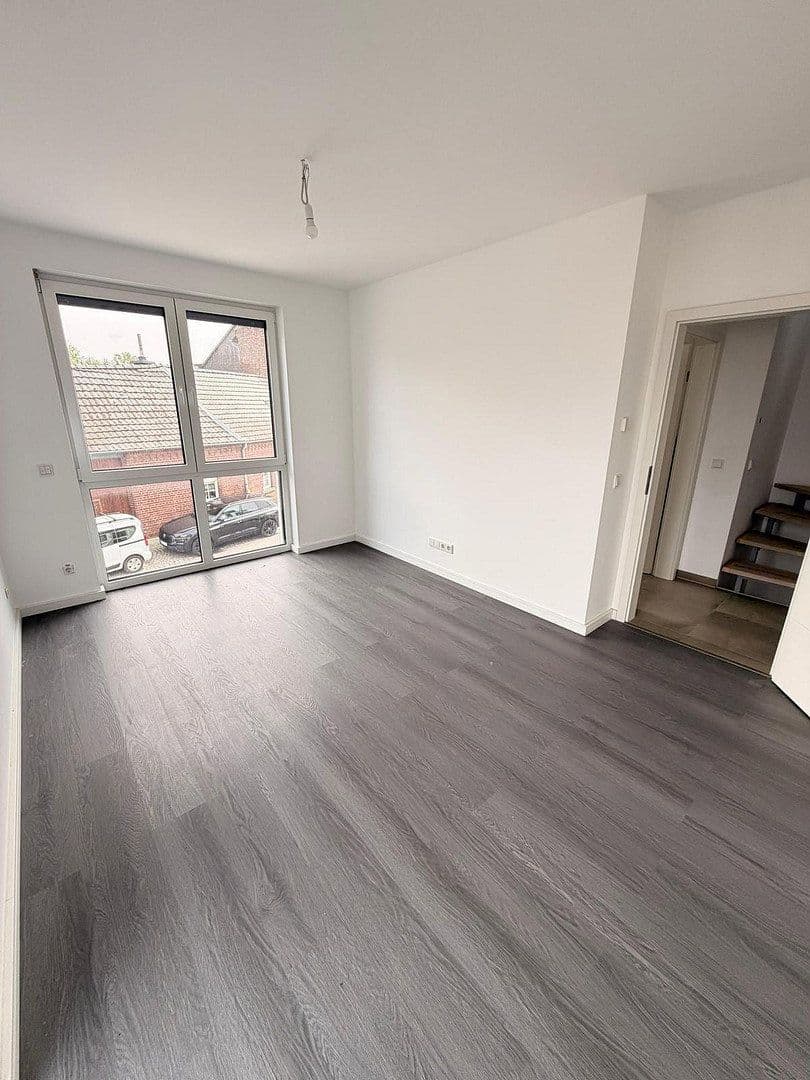 Predaj domu 155 m², pozemok 228 m², Römerstr. 41, Rommerskirchen, Severné Porýnie - Westfálsko Predaj domu 155 m², pozemok 228 m², Römerstr. 41, Rommerskirchen, Severné Porýnie - Westfálsko