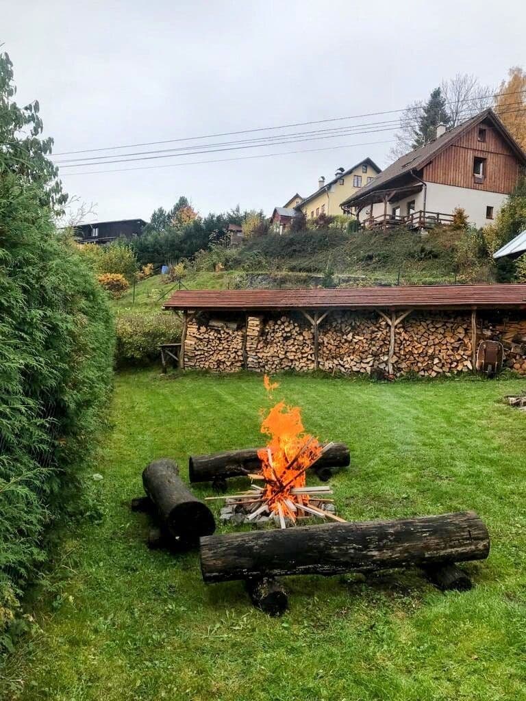 Predaj rekreačného objektu 150 m², pozemok 532 m², Albrechtice v Jizerských horách, Liberecký kraj Predaj rekreačného objektu 150 m², pozemok 532 m², Albrechtice v Jizerských horách, Liberecký kraj