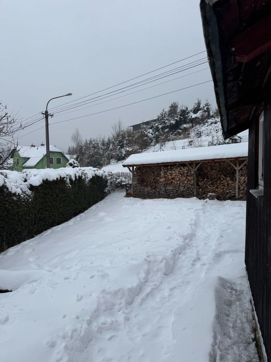 Predaj rekreačného objektu 150 m², pozemok 532 m², Albrechtice v Jizerských horách, Liberecký kraj Predaj rekreačného objektu 150 m², pozemok 532 m², Albrechtice v Jizerských horách, Liberecký kraj