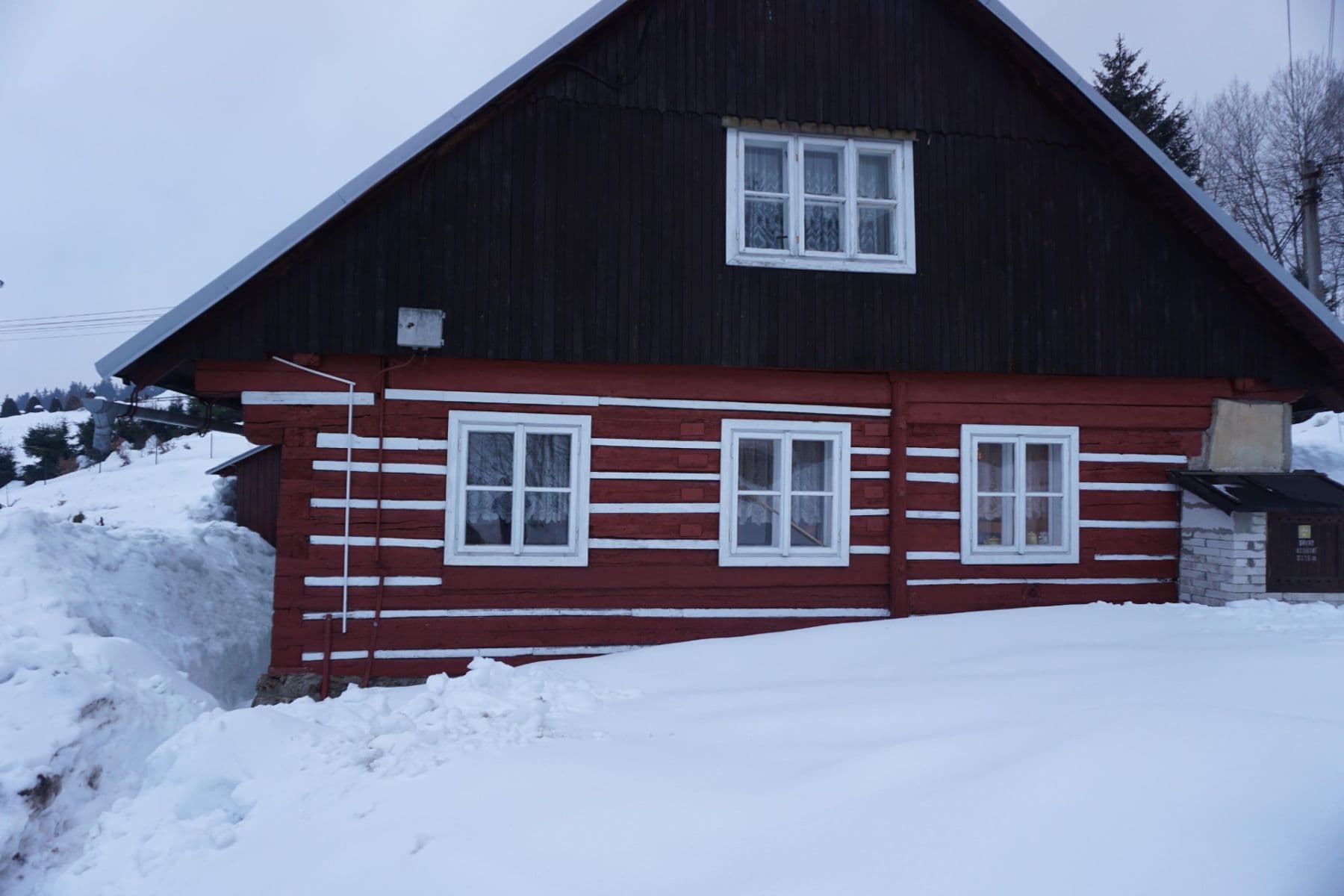 Predaj rekreačného objektu 150 m², pozemok 532 m², Albrechtice v Jizerských horách, Liberecký kraj Predaj rekreačného objektu 150 m², pozemok 532 m², Albrechtice v Jizerských horách, Liberecký kraj