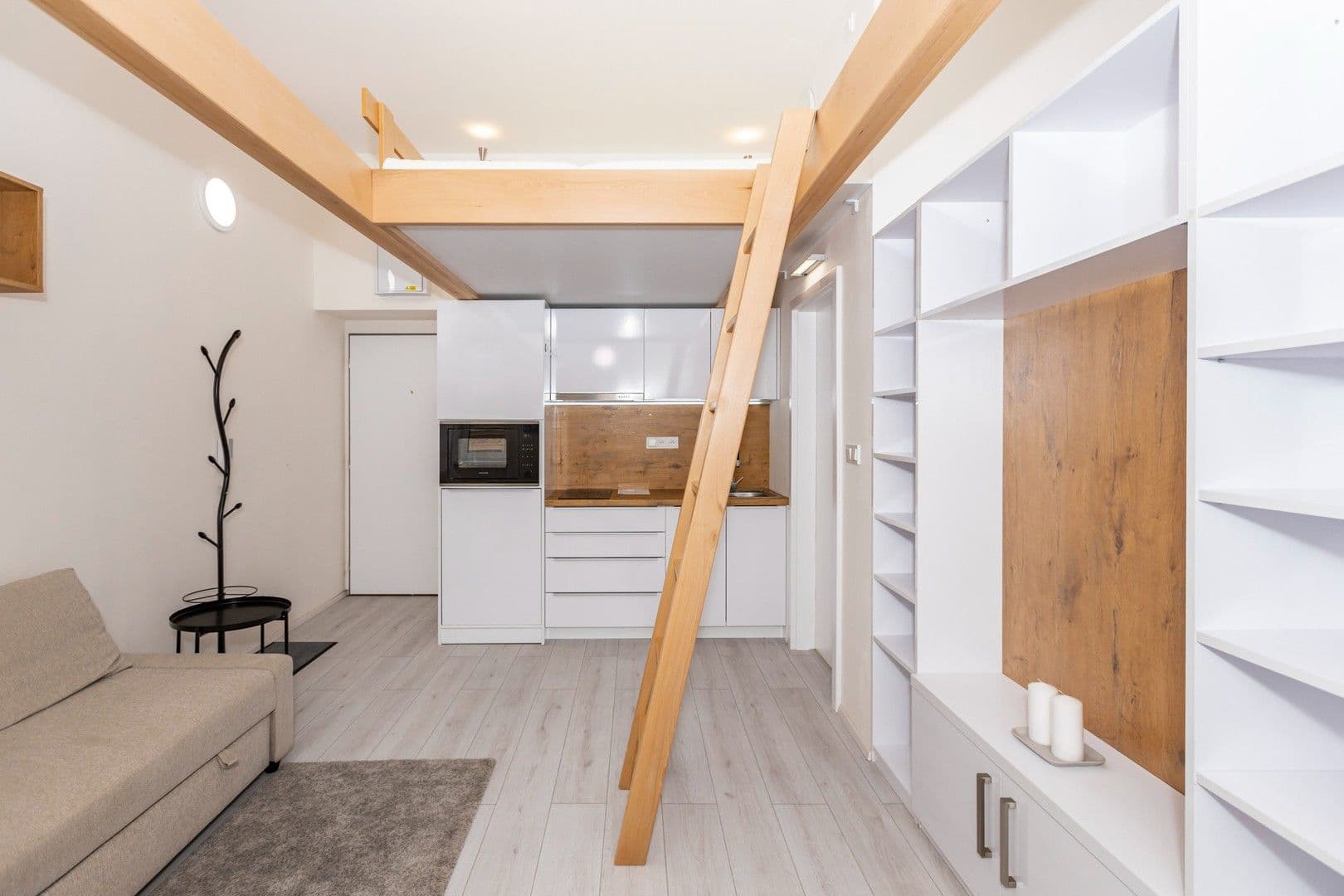 Prenájom bytu 1-izbový 29 m², Hejtmánkova, Praha, Praha Prenájom bytu 1-izbový 29 m², Hejtmánkova, Praha, Praha