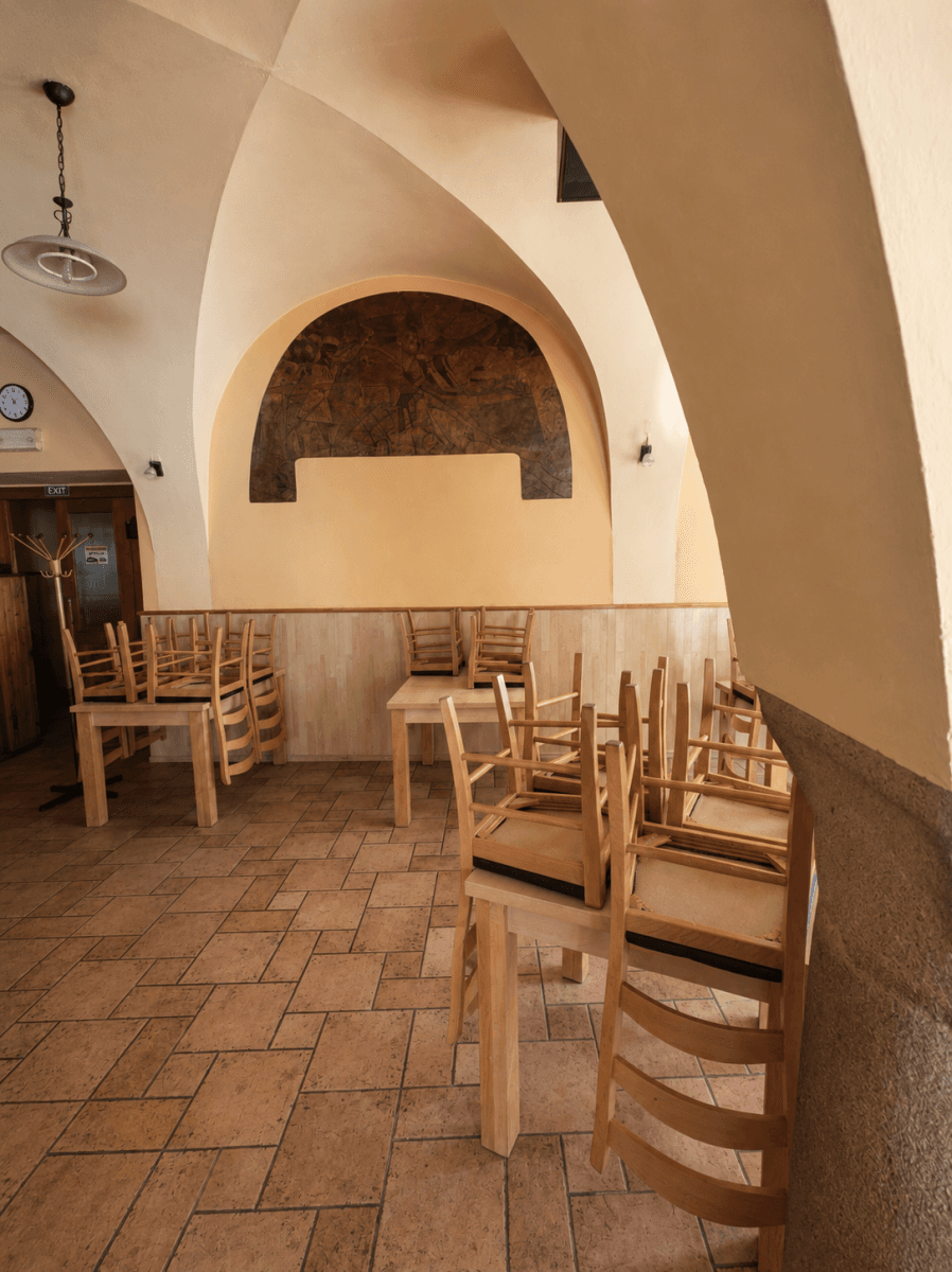 Predaj nebytového priestoru 1.192 m², náměstí Míru, Slavonice, Jihočeský kraj Predaj nebytového priestoru 1.192 m², náměstí Míru, Slavonice, Jihočeský kraj