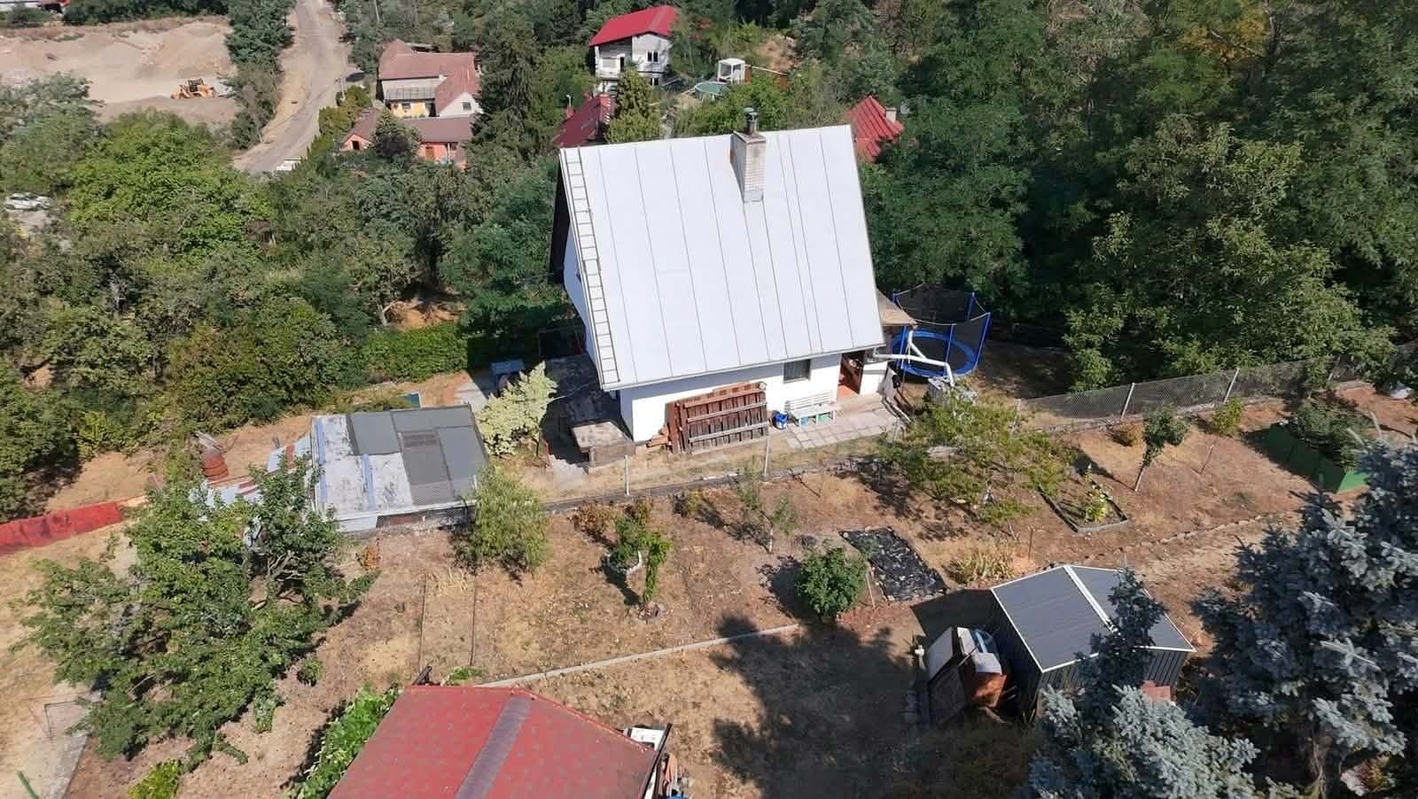 Predaj rekreačného objektu 30 m², pozemok 653 m², Kamenný vrch, Dolní Kounice, Jihomoravský kraj Predaj rekreačného objektu 30 m², pozemok 653 m², Kamenný vrch, Dolní Kounice, Jihomoravský kraj