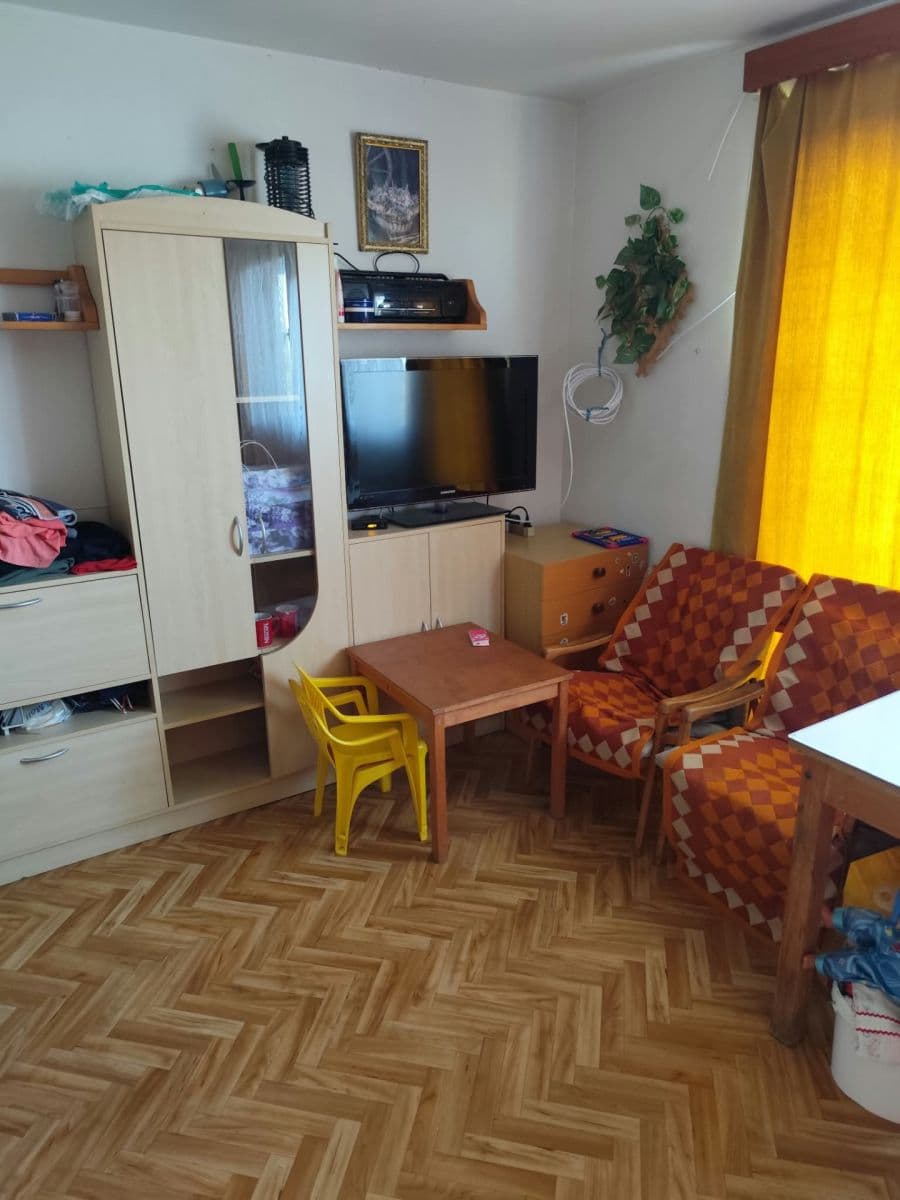 Predaj rekreačného objektu 30 m², pozemok 653 m², Kamenný vrch, Dolní Kounice, Jihomoravský kraj Predaj rekreačného objektu 30 m², pozemok 653 m², Kamenný vrch, Dolní Kounice, Jihomoravský kraj