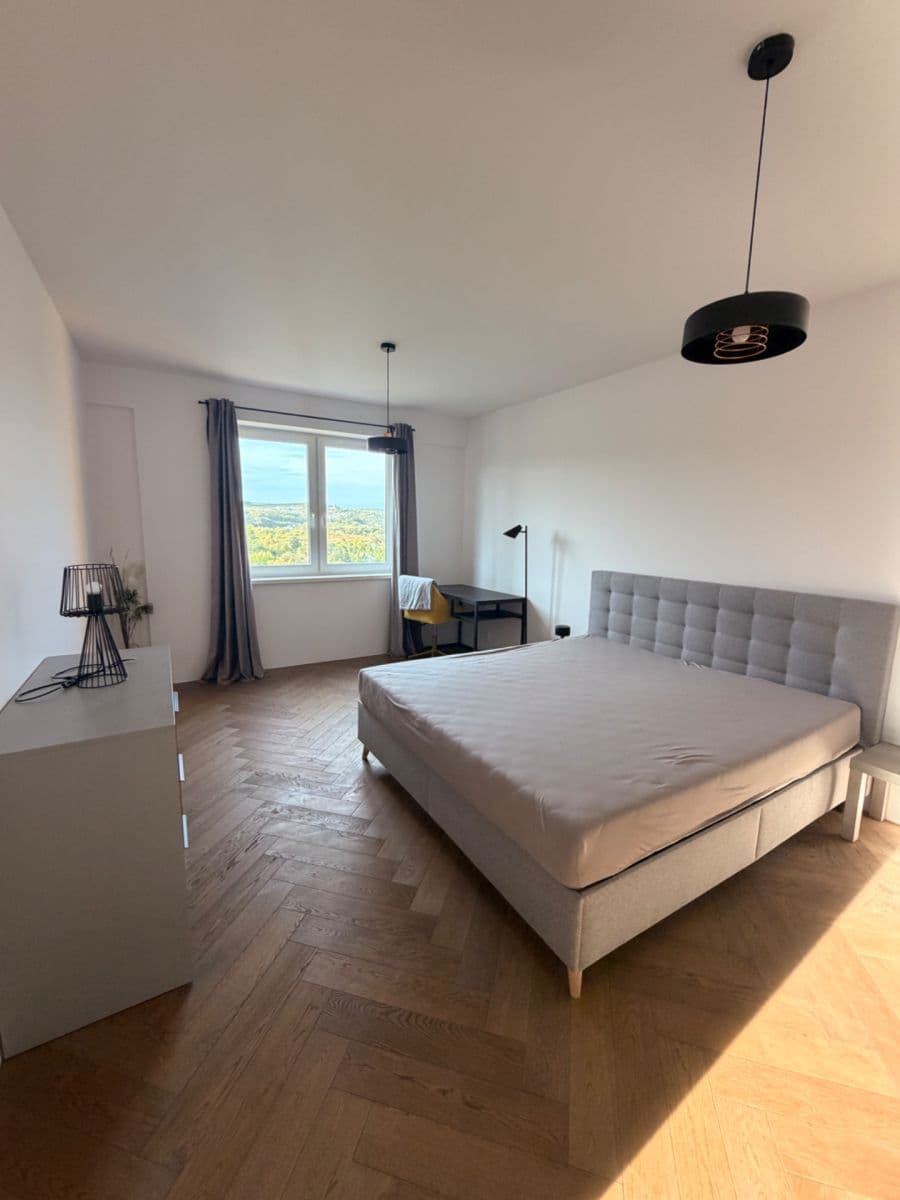 Prenájom bytu 2-izbový 87 m², Wuppertálska, Košice - mestská časť Sídlisko KVP, Košický kraj Prenájom bytu 2-izbový 87 m², Wuppertálska, Košice - mestská časť Sídlisko KVP, Košický kraj