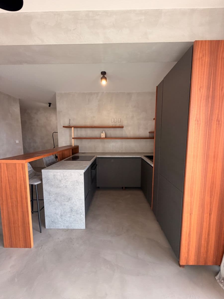 Prenájom bytu 2-izbový 87 m², Wuppertálska, Košice - mestská časť Sídlisko KVP, Košický kraj Prenájom bytu 2-izbový 87 m², Wuppertálska, Košice - mestská časť Sídlisko KVP, Košický kraj