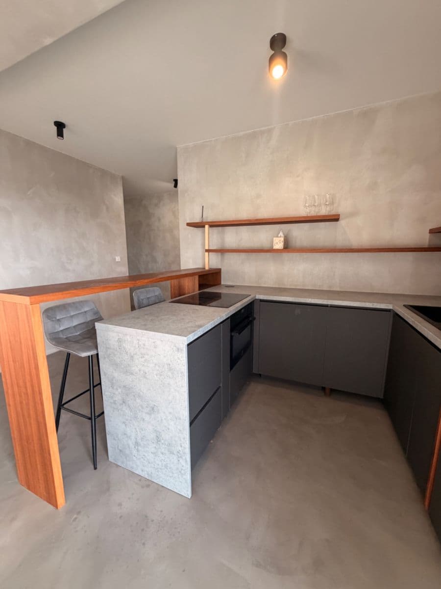 Prenájom bytu 2-izbový 87 m², Wuppertálska, Košice - mestská časť Sídlisko KVP, Košický kraj Prenájom bytu 2-izbový 87 m², Wuppertálska, Košice - mestská časť Sídlisko KVP, Košický kraj