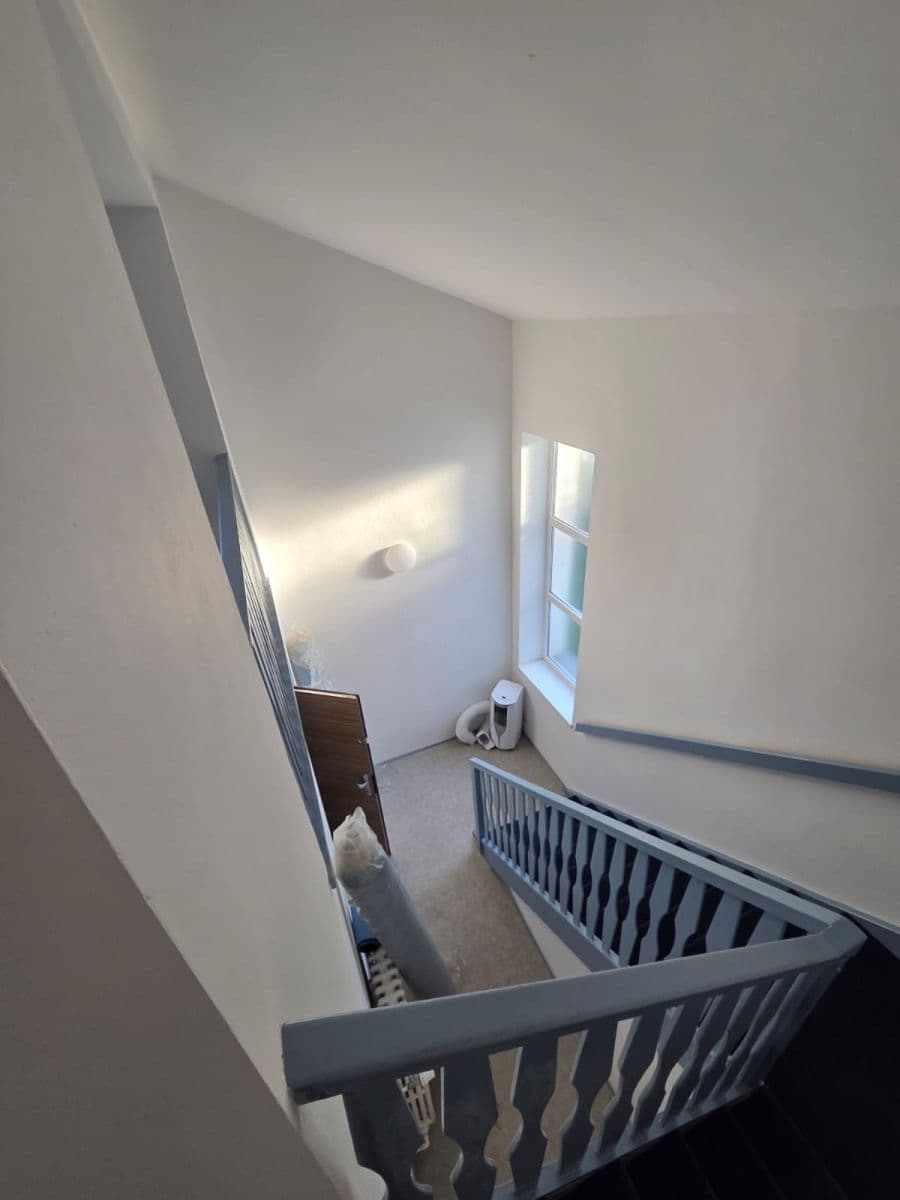 Prenájom bytu 4-izbový 108 m², Děvínská, Praha, Praha Prenájom bytu 4-izbový 108 m², Děvínská, Praha, Praha