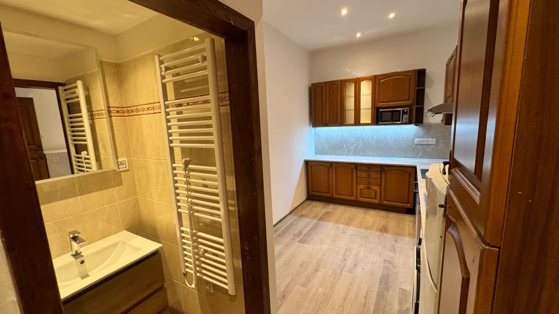 Prenájom bytu 1-izbový 50 m², Na Bělidle, Praha, Praha Prenájom bytu 1-izbový 50 m², Na Bělidle, Praha, Praha