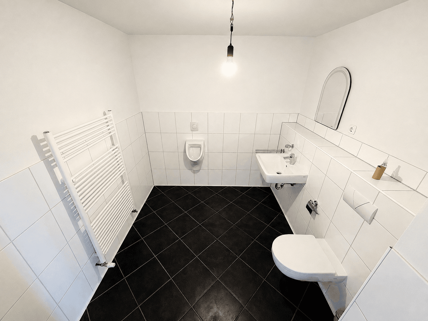 Prenájom nebytového priestoru 150 m², Solmstr., Dortmund, Severné Porýnie - Westfálsko Prenájom nebytového priestoru 150 m², Solmstr., Dortmund, Severné Porýnie - Westfálsko
