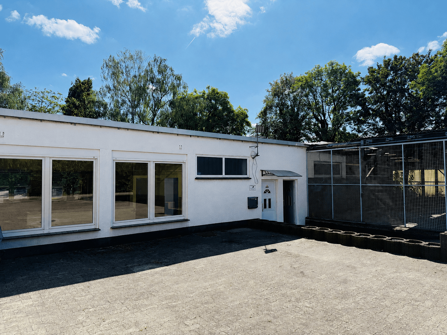 Prenájom nebytového priestoru 150 m², Solmstr., Dortmund, Severné Porýnie - Westfálsko Prenájom nebytového priestoru 150 m², Solmstr., Dortmund, Severné Porýnie - Westfálsko