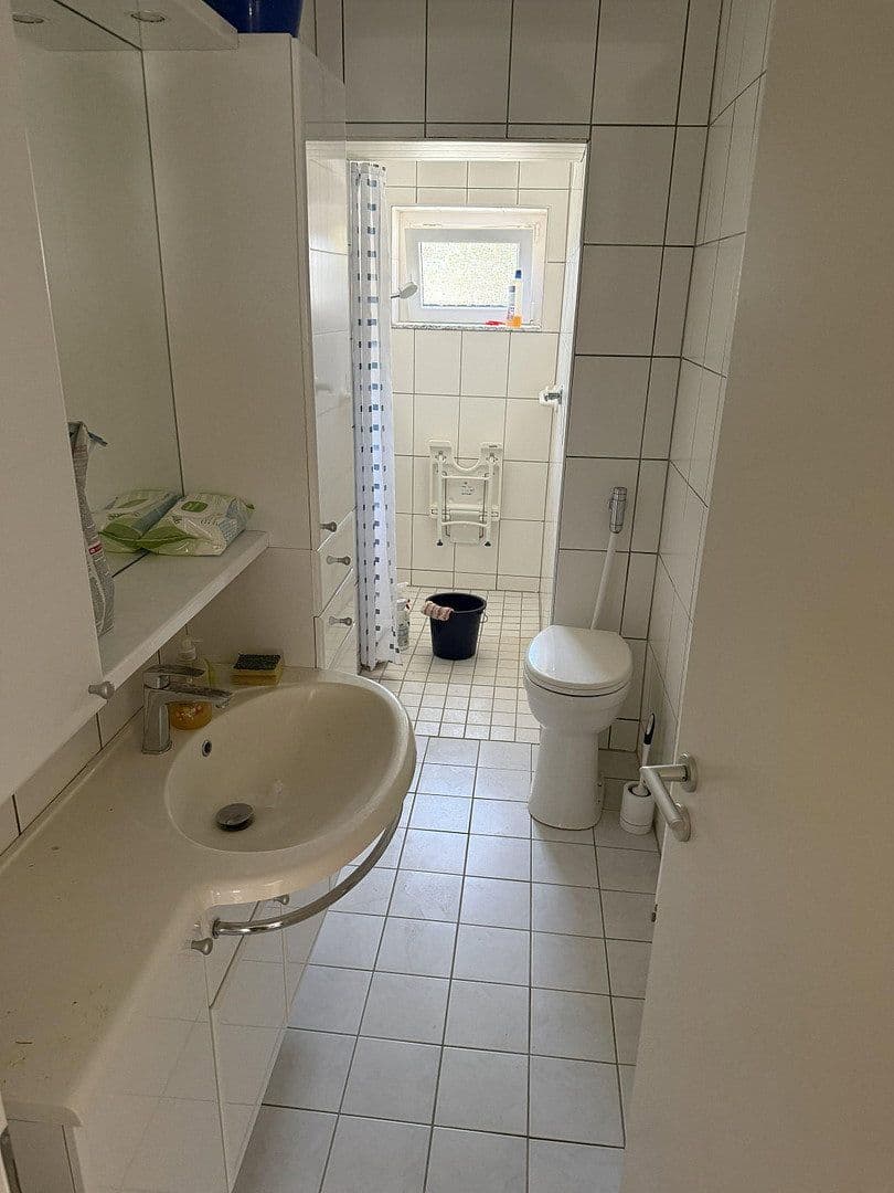 Prenájom bytu 2-izbový 70 m², Gelsenkirchen, Severné Porýnie - Westfálsko Prenájom bytu 2-izbový 70 m², Gelsenkirchen, Severné Porýnie - Westfálsko