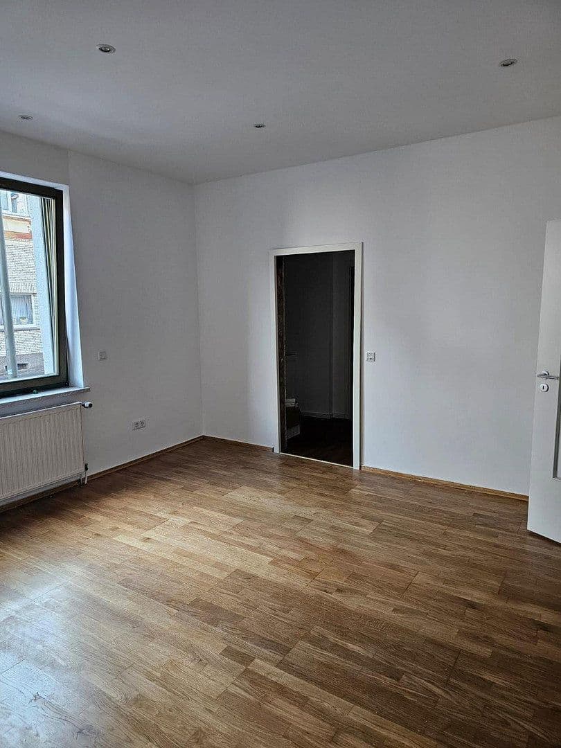 Prenájom bytu 2-izbový 70 m², Gelsenkirchen, Severné Porýnie - Westfálsko Prenájom bytu 2-izbový 70 m², Gelsenkirchen, Severné Porýnie - Westfálsko