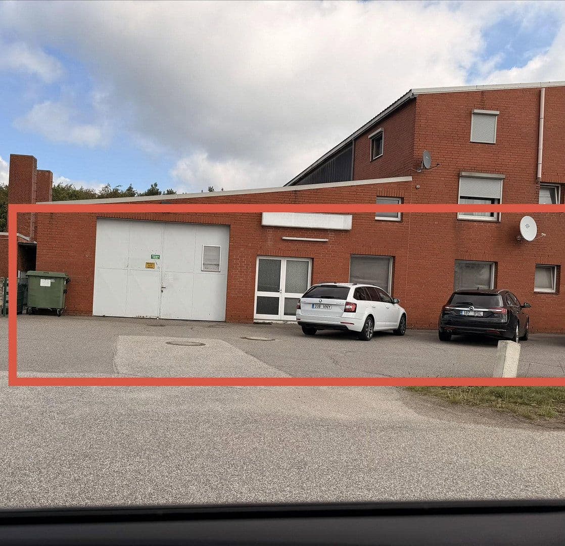 Prenájom nebytového priestoru 420 m², Seelandstraße 32, Lübeck, Šlezvicko-Holštajnsko Prenájom nebytového priestoru 420 m², Seelandstraße 32, Lübeck, Šlezvicko-Holštajnsko
