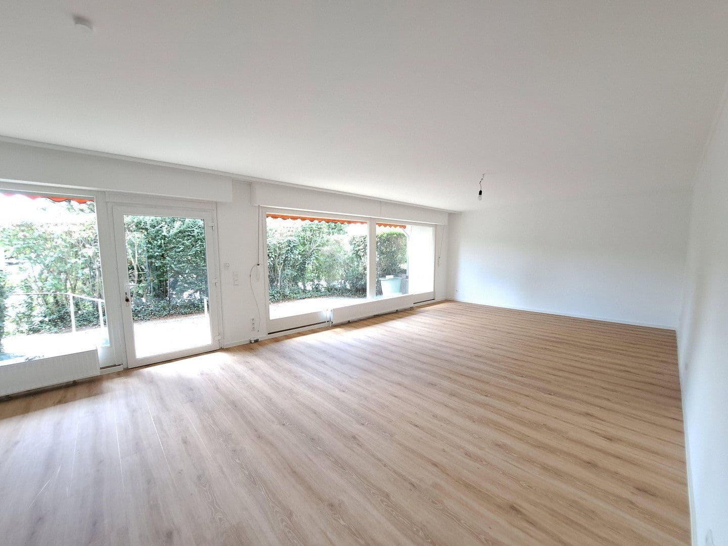 Predaj domu 176 m², pozemok 553 m², Dieburg, Hesensko Predaj domu 176 m², pozemok 553 m², Dieburg, Hesensko