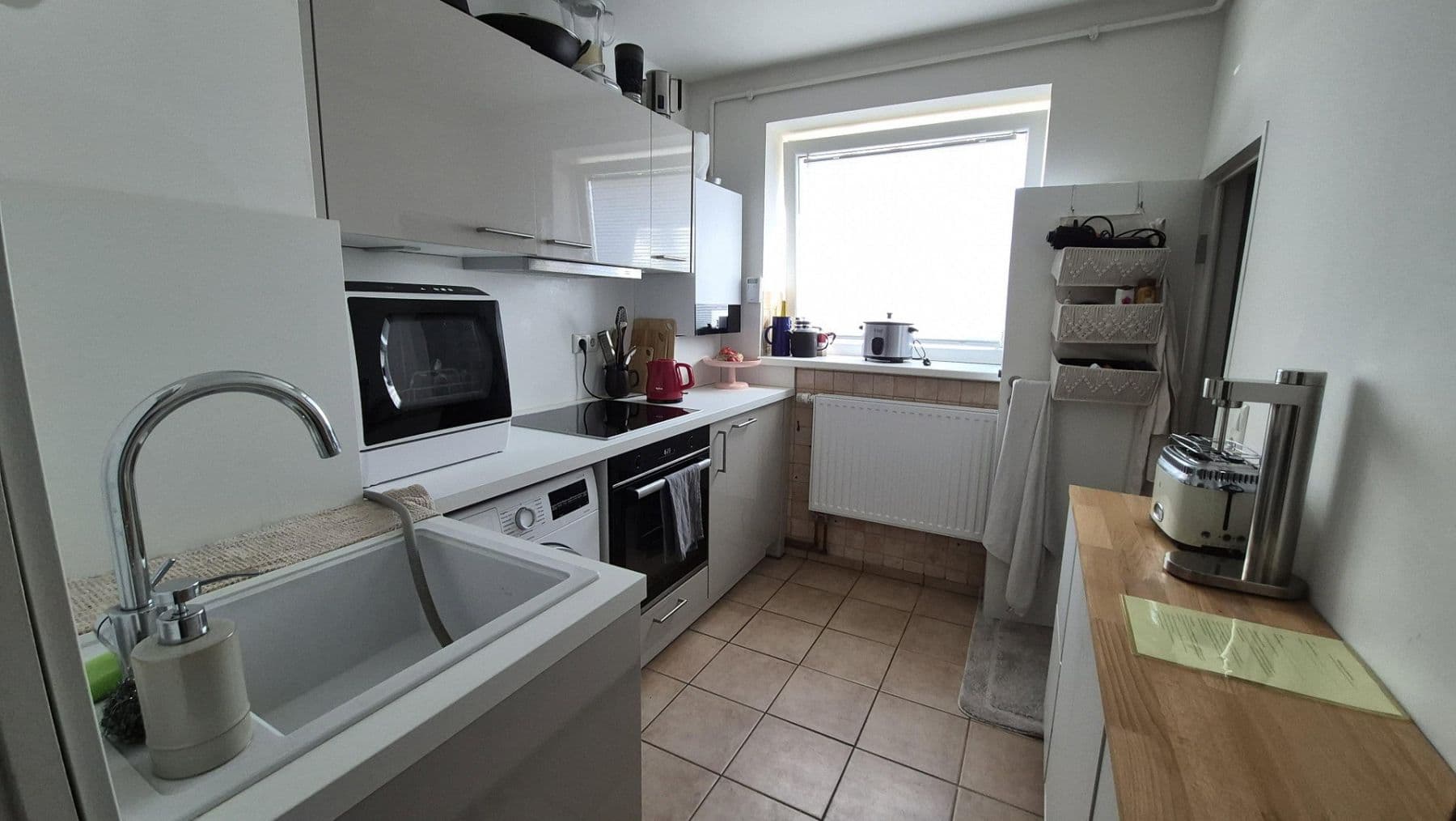 Prenájom bytu 1-izbový 47 m², Geschwister-Scholl-Str. 139, Hamburg, Hamburg Prenájom bytu 1-izbový 47 m², Geschwister-Scholl-Str. 139, Hamburg, Hamburg