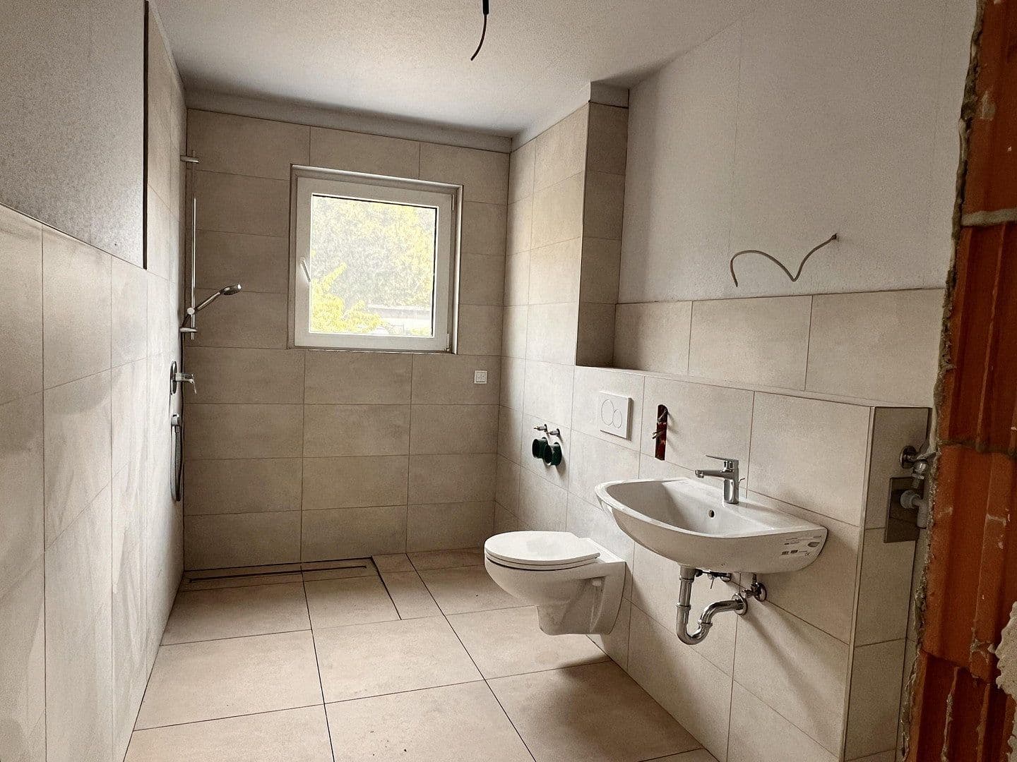 Prenájom bytu 2-izbový 43 m², Frankfurt, Hesensko Prenájom bytu 2-izbový 43 m², Frankfurt, Hesensko