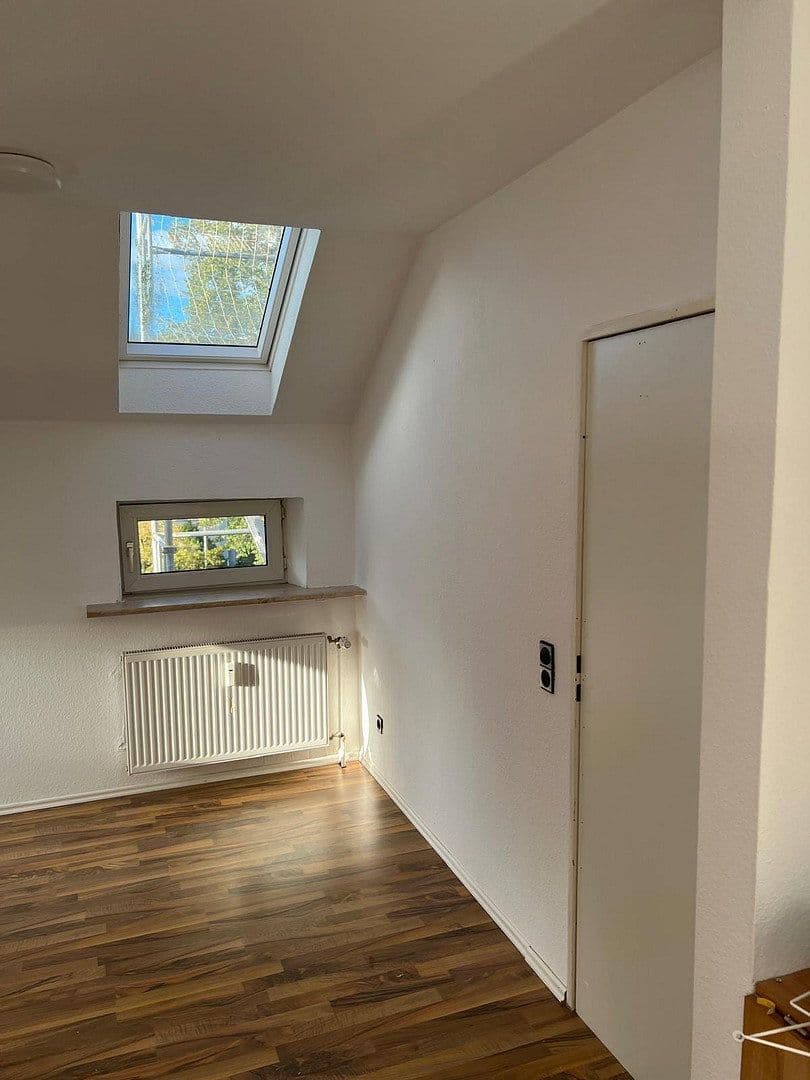 Prenájom bytu 1-izbový 28 m², Oldenburg, Dolné Sasko Prenájom bytu 1-izbový 28 m², Oldenburg, Dolné Sasko