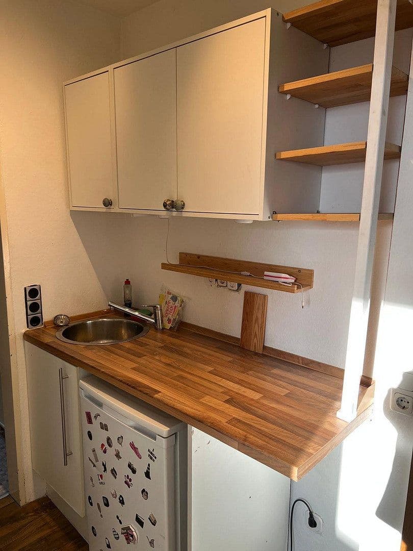 Prenájom bytu 1-izbový 28 m², Oldenburg, Dolné Sasko Prenájom bytu 1-izbový 28 m², Oldenburg, Dolné Sasko