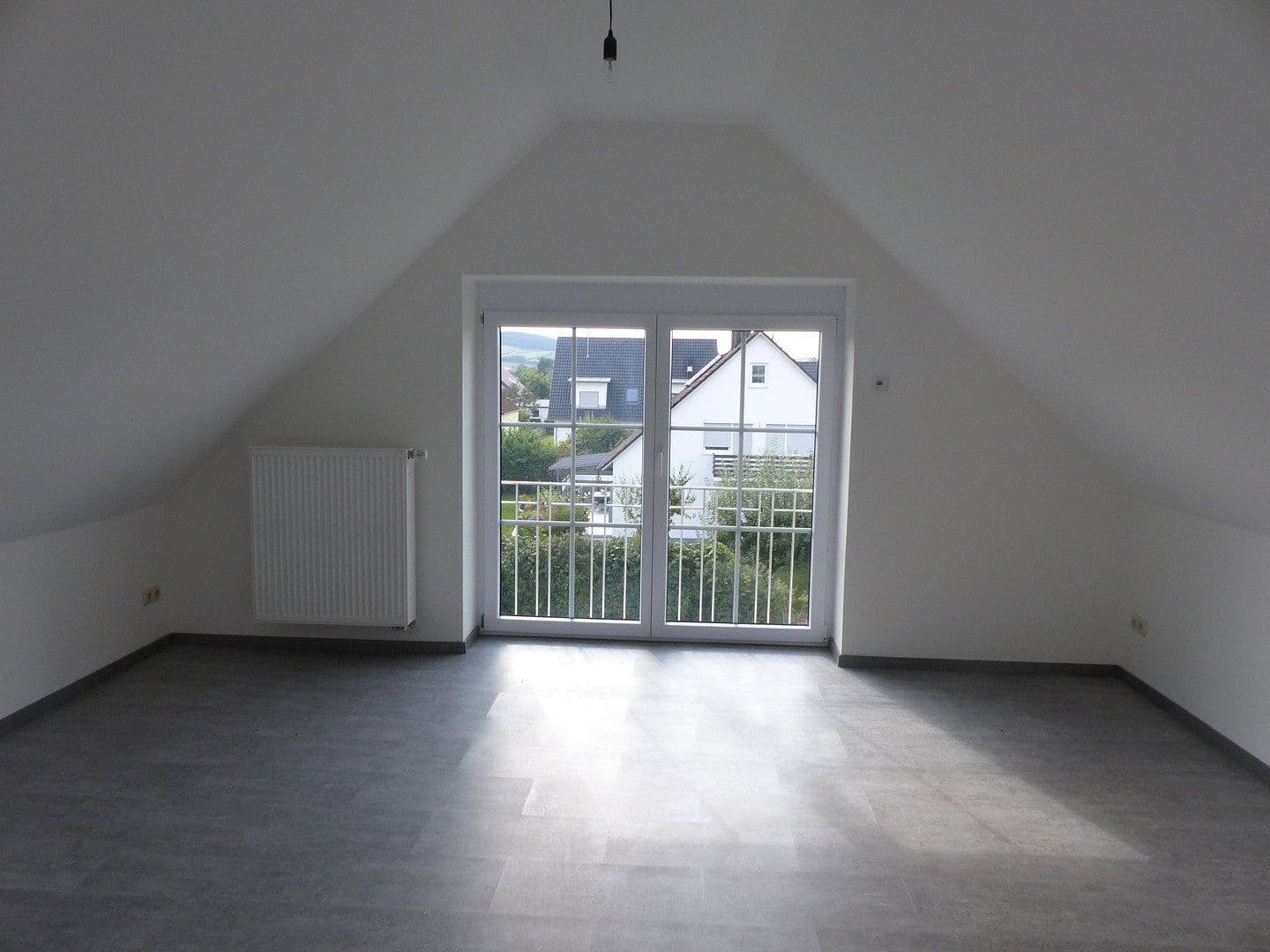 Predaj bytu 6-izbový 131 m², Schützenstr. 5, Holzheim, Bavorsko Predaj bytu 6-izbový 131 m², Schützenstr. 5, Holzheim, Bavorsko