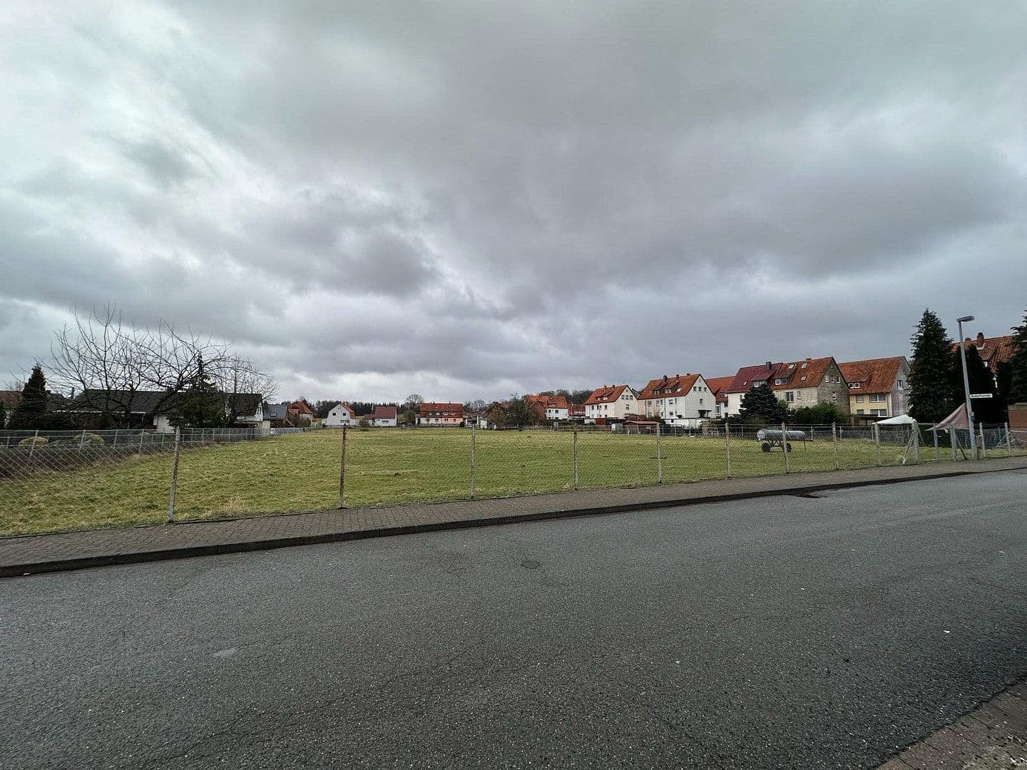Predaj pozemku 436 m², Triffstraße Bruchstraße, Duingen, Dolné Sasko Predaj pozemku 436 m², Triffstraße Bruchstraße, Duingen, Dolné Sasko