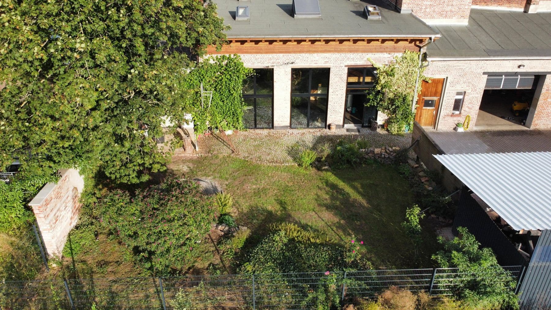 Prenájom pozemku 1.200 m², Crusiusstrasse 6, Chemnitz, Sasko Prenájom pozemku 1.200 m², Crusiusstrasse 6, Chemnitz, Sasko
