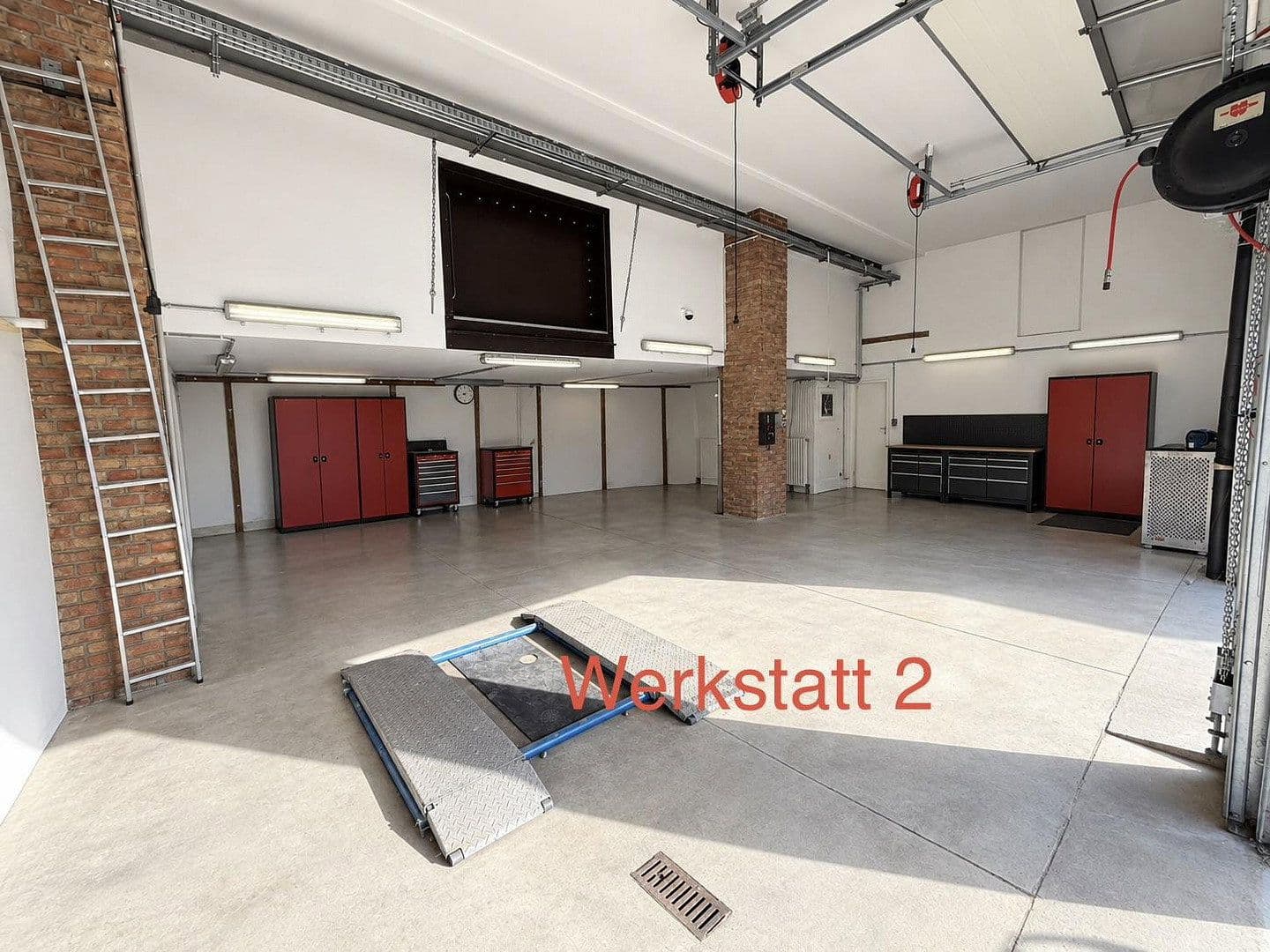 Prenájom pozemku 1.200 m², Crusiusstrasse 6, Chemnitz, Sasko Prenájom pozemku 1.200 m², Crusiusstrasse 6, Chemnitz, Sasko