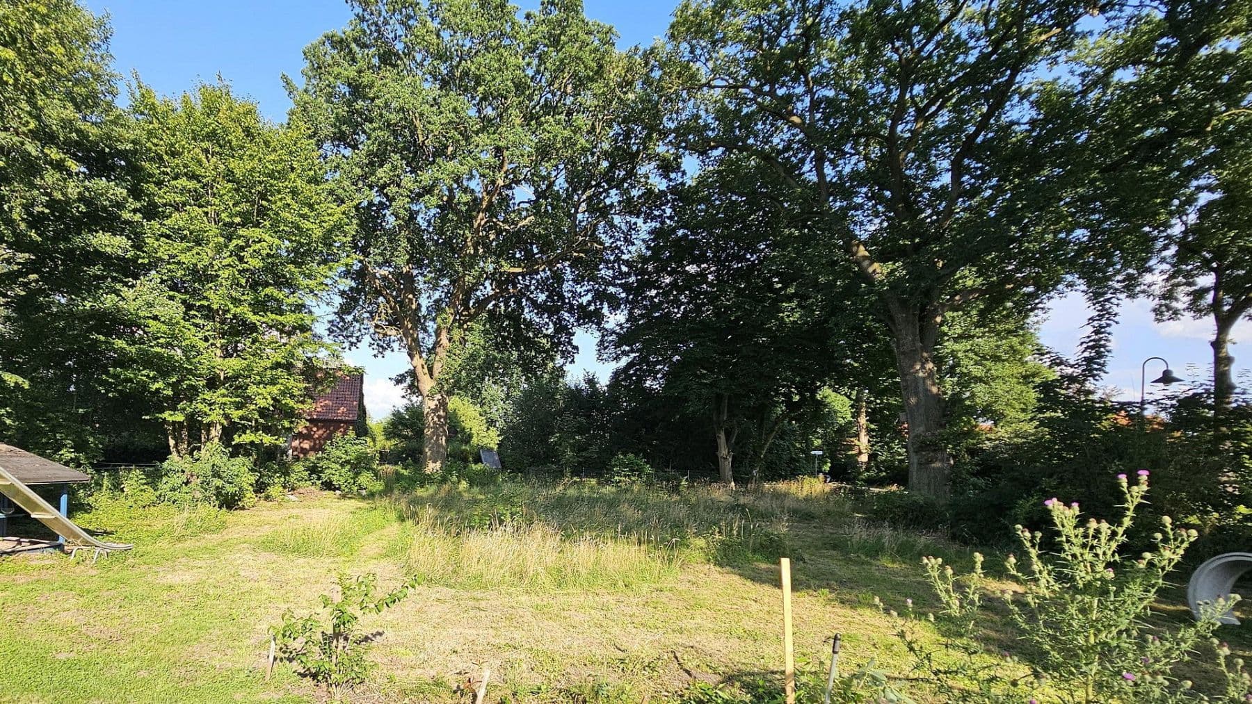 Predaj pozemku 857 m², Eschenweg, Lüdersburg, Dolné Sasko Predaj pozemku 857 m², Eschenweg, Lüdersburg, Dolné Sasko