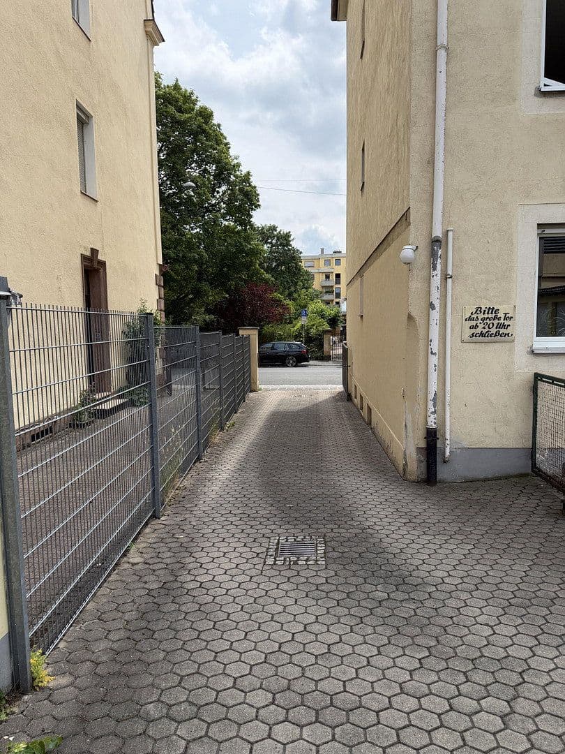 Prenájom garáže, Nunnbeckstrasse, Nürnberg, Bavorsko Prenájom garáže, Nunnbeckstrasse, Nürnberg, Bavorsko