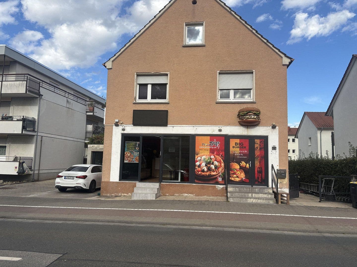 Predaj domu 95 m², pozemok 455 m², Rheinstraße 52, Ingelheim am Rhein, Porýnie-Falcko Predaj domu 95 m², pozemok 455 m², Rheinstraße 52, Ingelheim am Rhein, Porýnie-Falcko