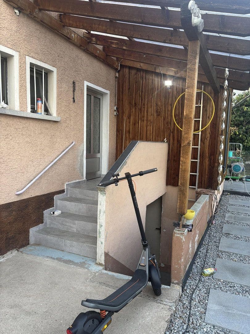 Predaj domu 95 m², pozemok 455 m², Rheinstraße 52, Ingelheim am Rhein, Porýnie-Falcko Predaj domu 95 m², pozemok 455 m², Rheinstraße 52, Ingelheim am Rhein, Porýnie-Falcko
