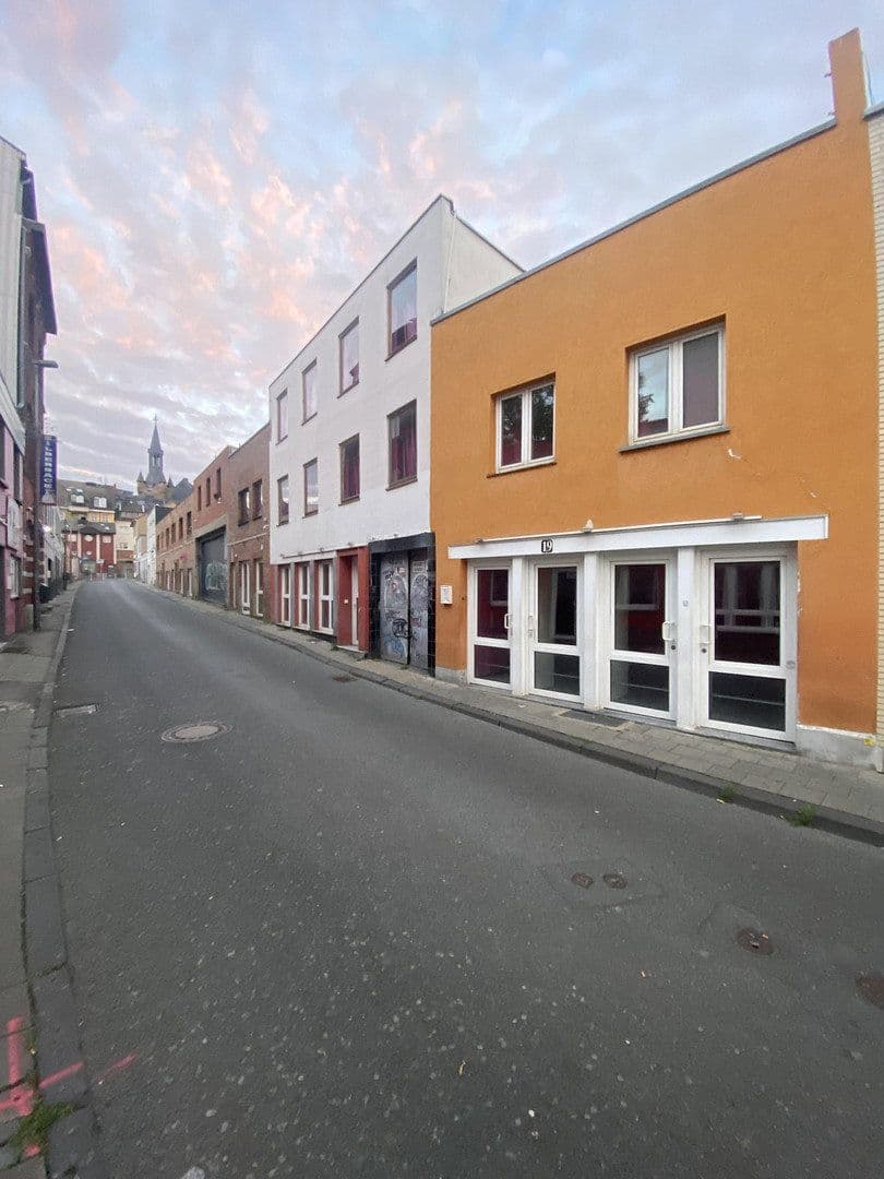 Predaj domu 1.444 m², pozemok 957 m², Kleinkölnstrasse 20/22, Antoniusstrasse 17 & 19, Aachen, Severné Porýnie - Westfálsko Predaj domu 1.444 m², pozemok 957 m², Kleinkölnstrasse 20/22, Antoniusstrasse 17 & 19, Aachen, Severné Porýnie - Westfálsko