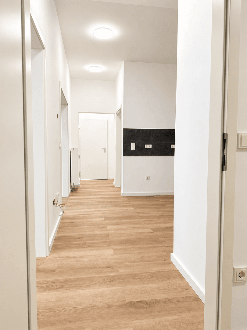 Prenájom bytu 3-izbový 85 m², Kölner Str. 66, Kierspe, Severné Porýnie - Westfálsko Prenájom bytu 3-izbový 85 m², Kölner Str. 66, Kierspe, Severné Porýnie - Westfálsko
