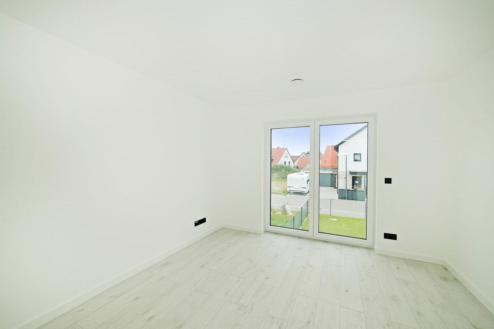 Prenájom domu 164 m², pozemok 602 m², Zimmererweg 3, Bergkirchen, Bavorsko Prenájom domu 164 m², pozemok 602 m², Zimmererweg 3, Bergkirchen, Bavorsko