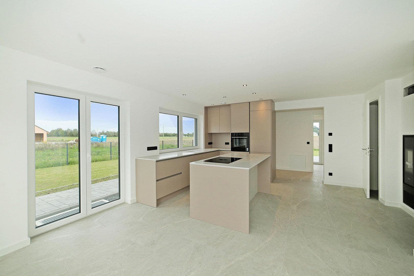 Prenájom domu 164 m², pozemok 602 m², Zimmererweg 3, Bergkirchen, Bavorsko Prenájom domu 164 m², pozemok 602 m², Zimmererweg 3, Bergkirchen, Bavorsko