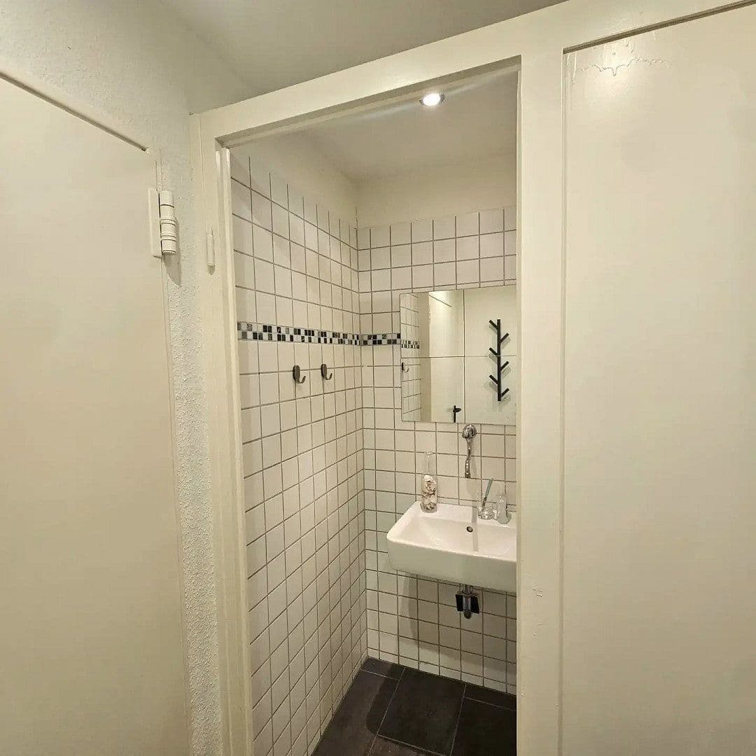 Prenájom kancelárie 63 m², Essen, Severné Porýnie - Westfálsko Prenájom kancelárie 63 m², Essen, Severné Porýnie - Westfálsko