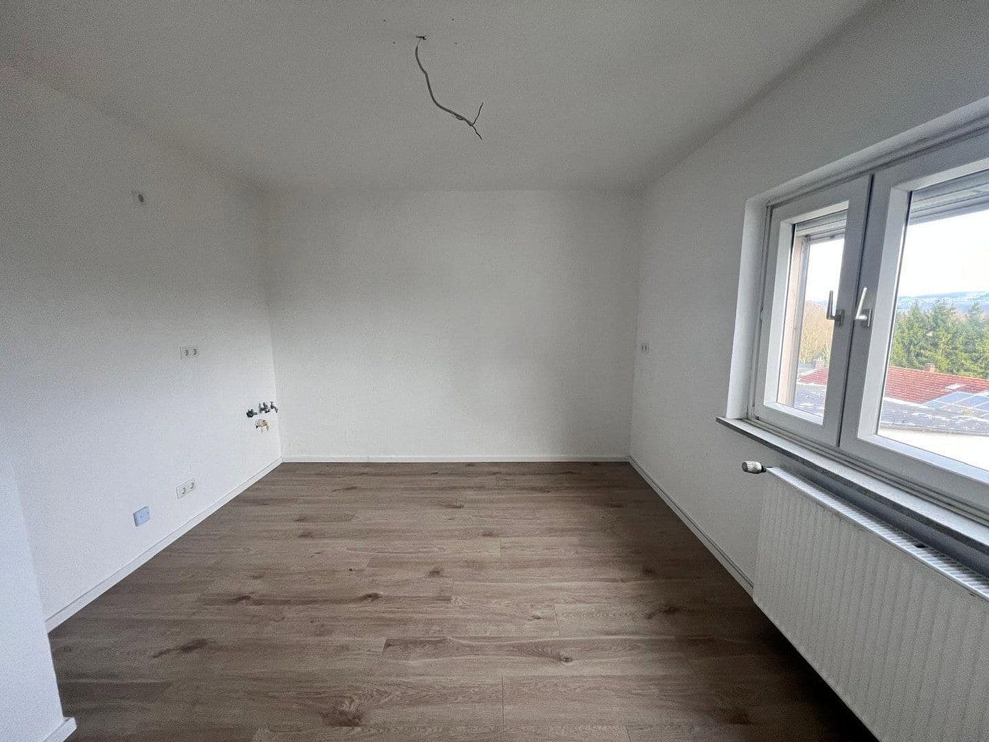 Predaj domu 184 m², pozemok 750 m², Hachenburger Straße 4, Müschenbach, Porýnie-Falcko Predaj domu 184 m², pozemok 750 m², Hachenburger Straße 4, Müschenbach, Porýnie-Falcko