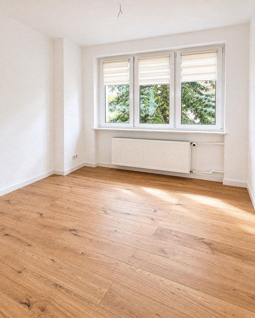 Prenájom domu 297 m², pozemok 1.135 m², Blankenfelde-Mahlow, Brandenbursko Prenájom domu 297 m², pozemok 1.135 m², Blankenfelde-Mahlow, Brandenbursko