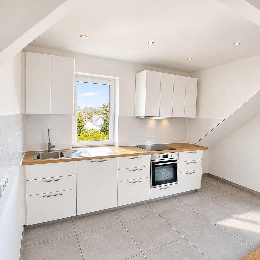 Prenájom domu 297 m², pozemok 1.135 m², Blankenfelde-Mahlow, Brandenbursko Prenájom domu 297 m², pozemok 1.135 m², Blankenfelde-Mahlow, Brandenbursko