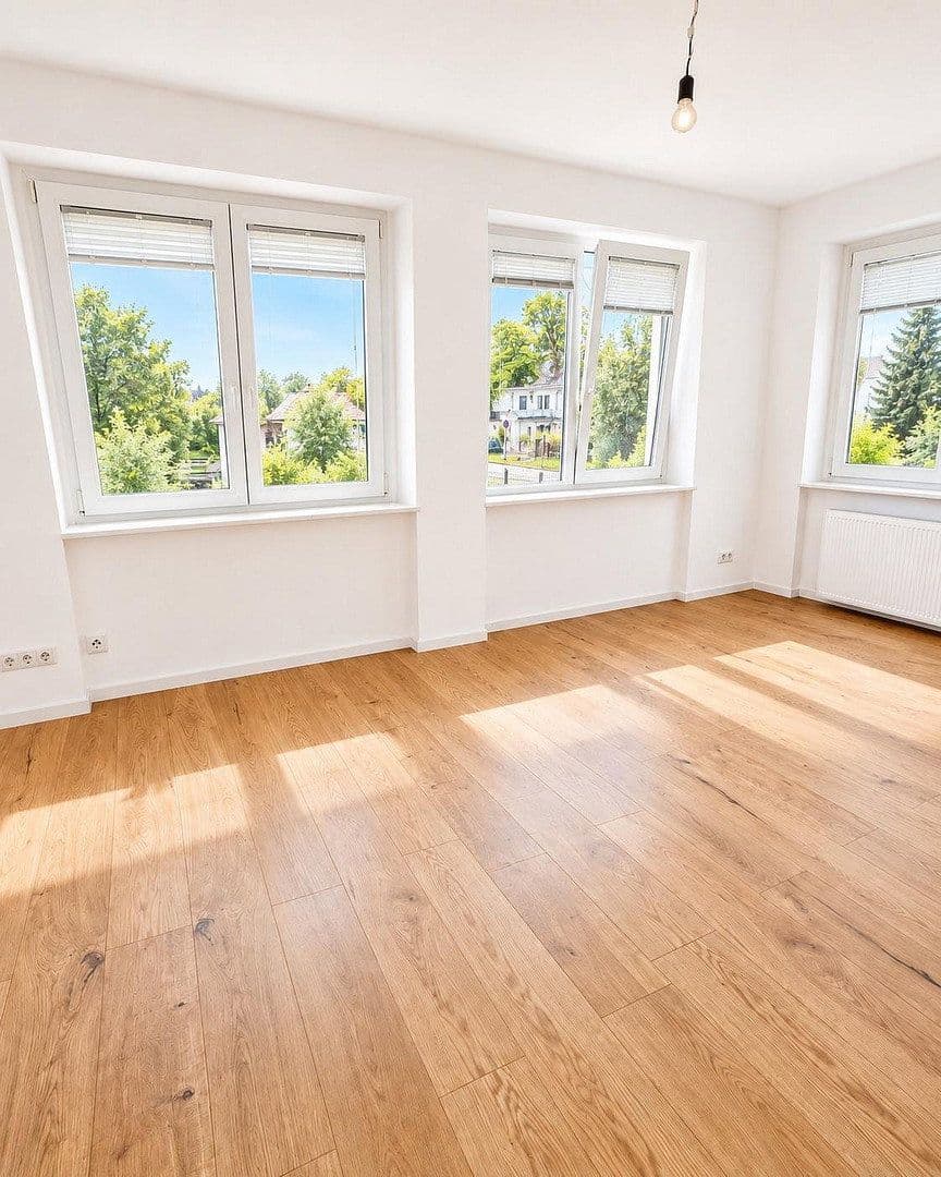 Prenájom domu 297 m², pozemok 1.135 m², Blankenfelde-Mahlow, Brandenbursko Prenájom domu 297 m², pozemok 1.135 m², Blankenfelde-Mahlow, Brandenbursko