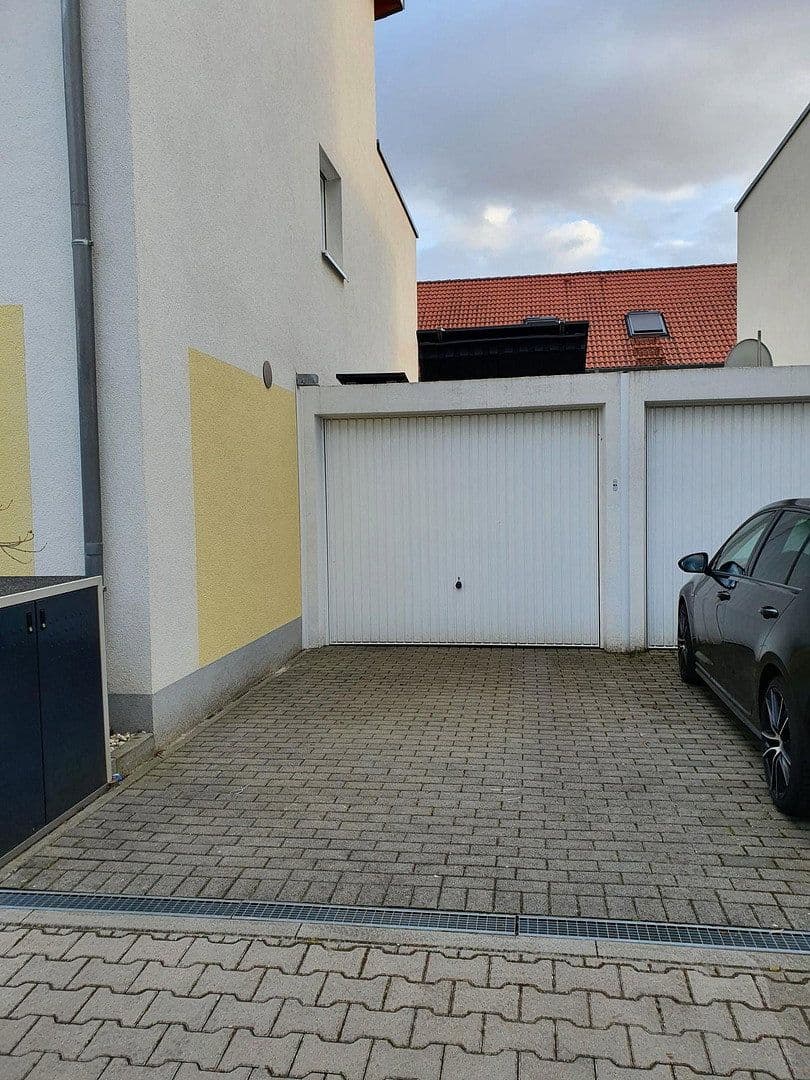 Predaj domu 144 m², pozemok 191 m², Offenbach am Main, Hesensko Predaj domu 144 m², pozemok 191 m², Offenbach am Main, Hesensko