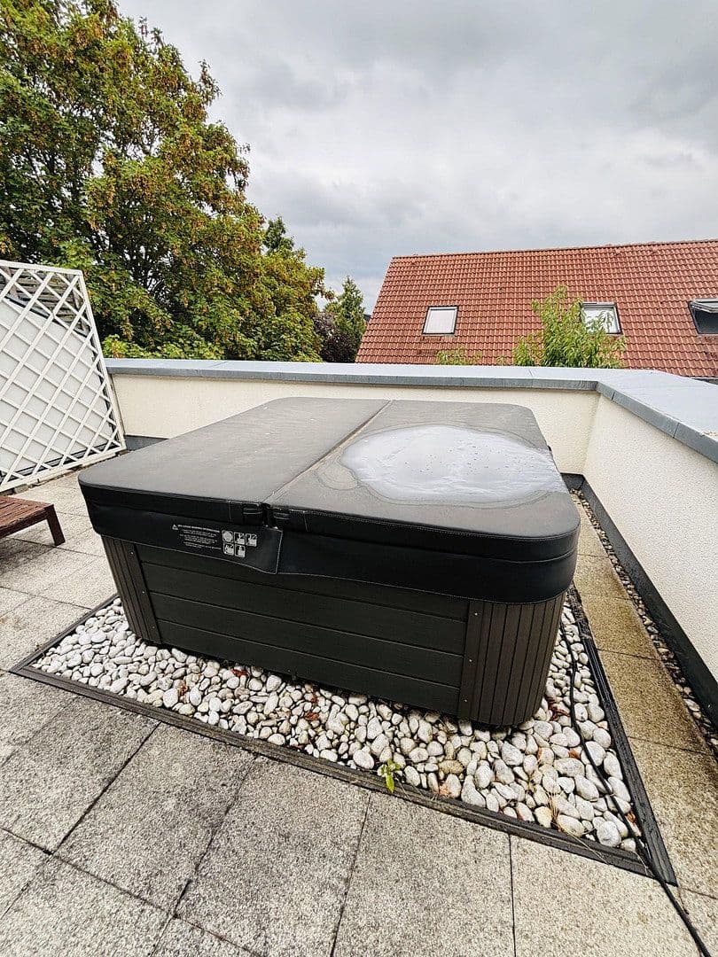 Predaj domu 144 m², pozemok 191 m², Offenbach am Main, Hesensko Predaj domu 144 m², pozemok 191 m², Offenbach am Main, Hesensko