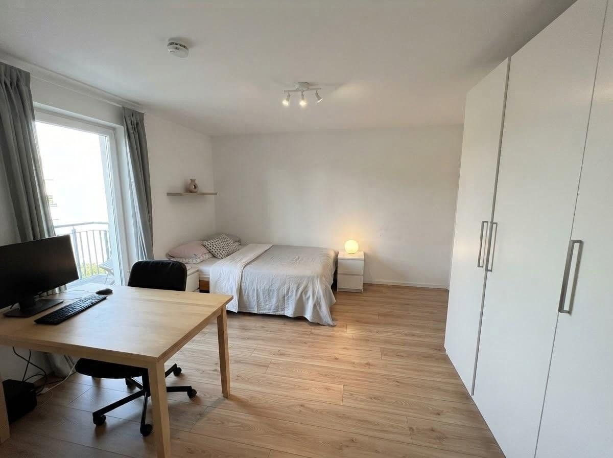 Prenájom bytu 1-izbový 26 m², Erlangen, Bavorsko Prenájom bytu 1-izbový 26 m², Erlangen, Bavorsko