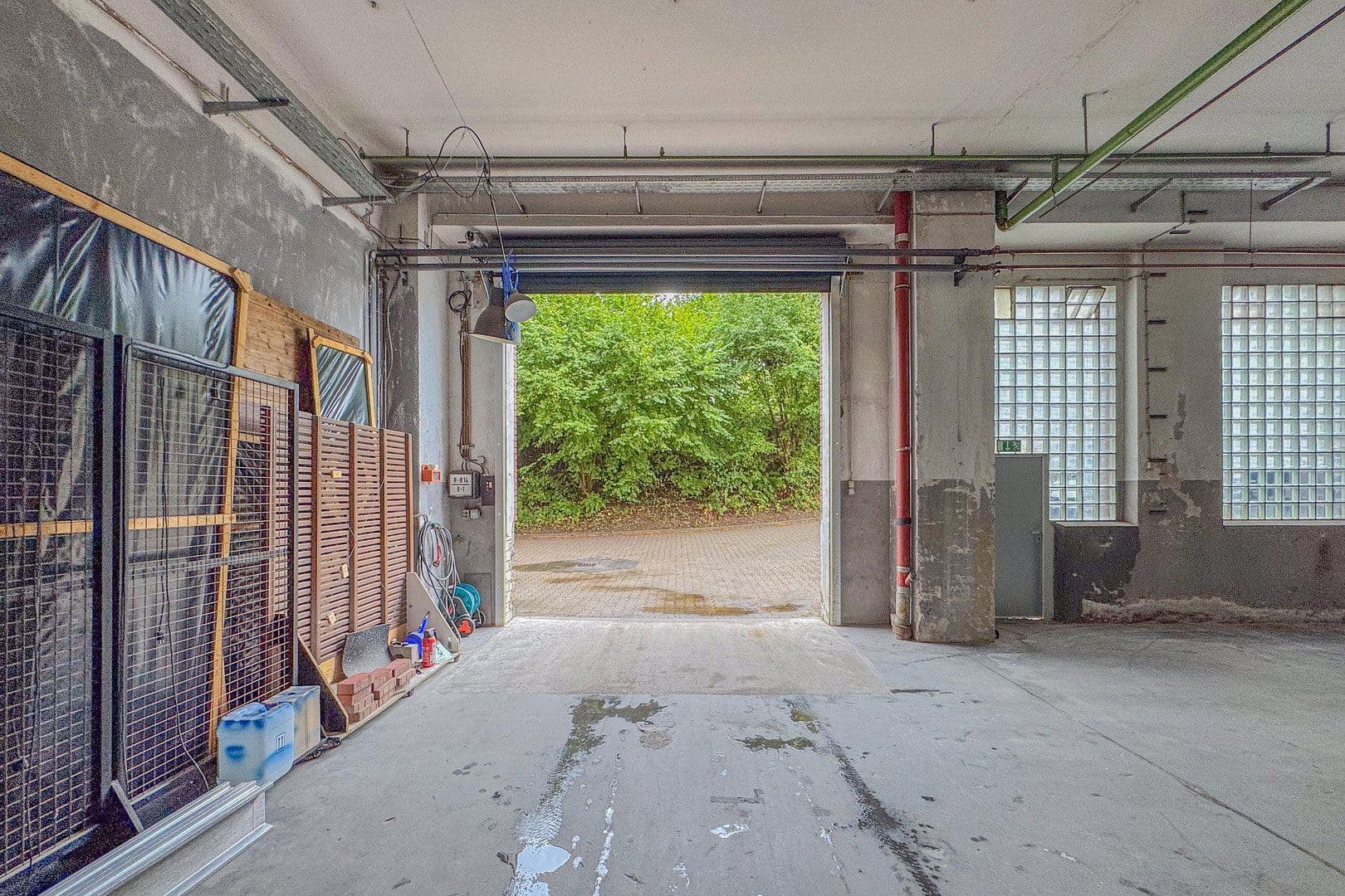 Prenájom nebytového priestoru 460 m², Stockumer Straße 28, Witten, Severné Porýnie - Westfálsko Prenájom nebytového priestoru 460 m², Stockumer Straße 28, Witten, Severné Porýnie - Westfálsko