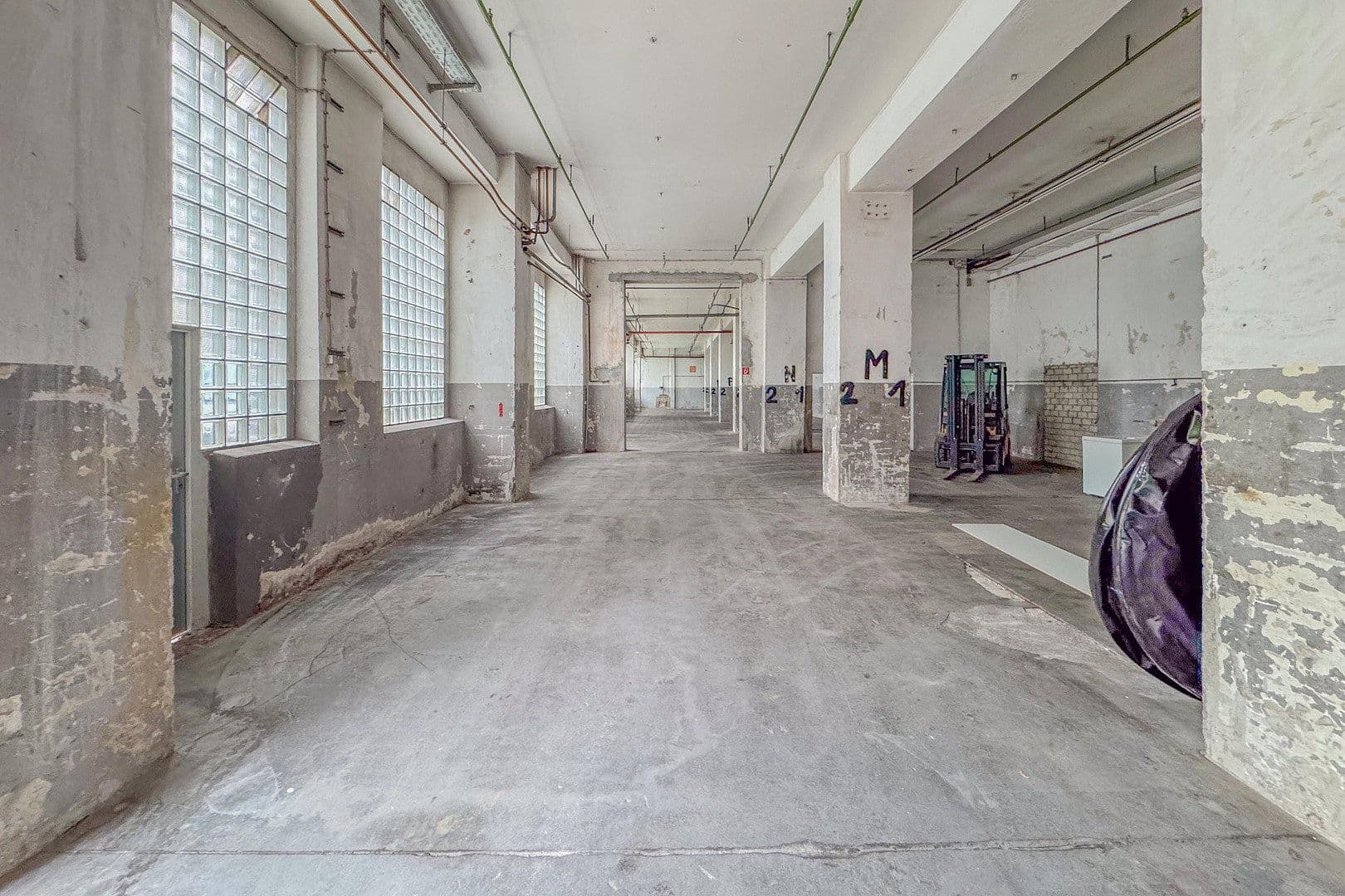 Prenájom nebytového priestoru 460 m², Stockumer Straße 28, Witten, Severné Porýnie - Westfálsko Prenájom nebytového priestoru 460 m², Stockumer Straße 28, Witten, Severné Porýnie - Westfálsko