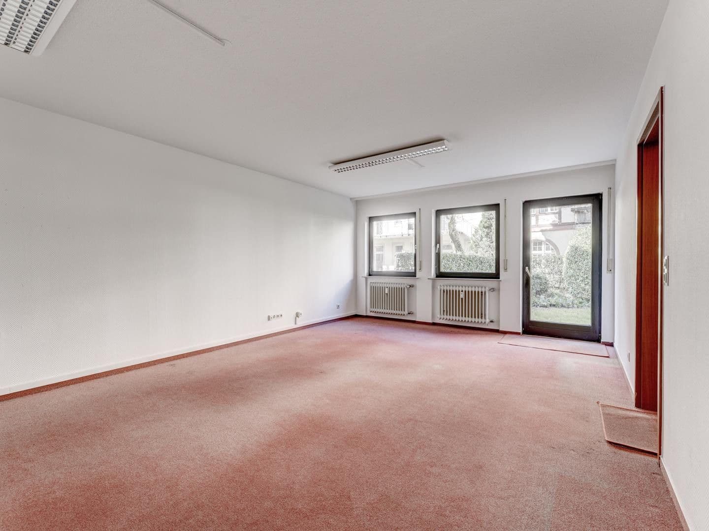 Prenájom kancelárie 88 m², Colombistraße 11-13, Freiburg im Breisgau, Bádensko-Wurttembersko Prenájom kancelárie 88 m², Colombistraße 11-13, Freiburg im Breisgau, Bádensko-Wurttembersko