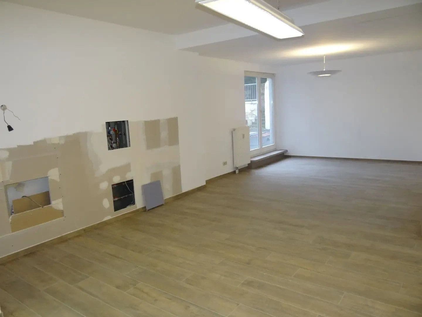 Prenájom bytu 4-izbový 176 m², Borngasse 4, Dingelstädt, Durínsko Prenájom bytu 4-izbový 176 m², Borngasse 4, Dingelstädt, Durínsko