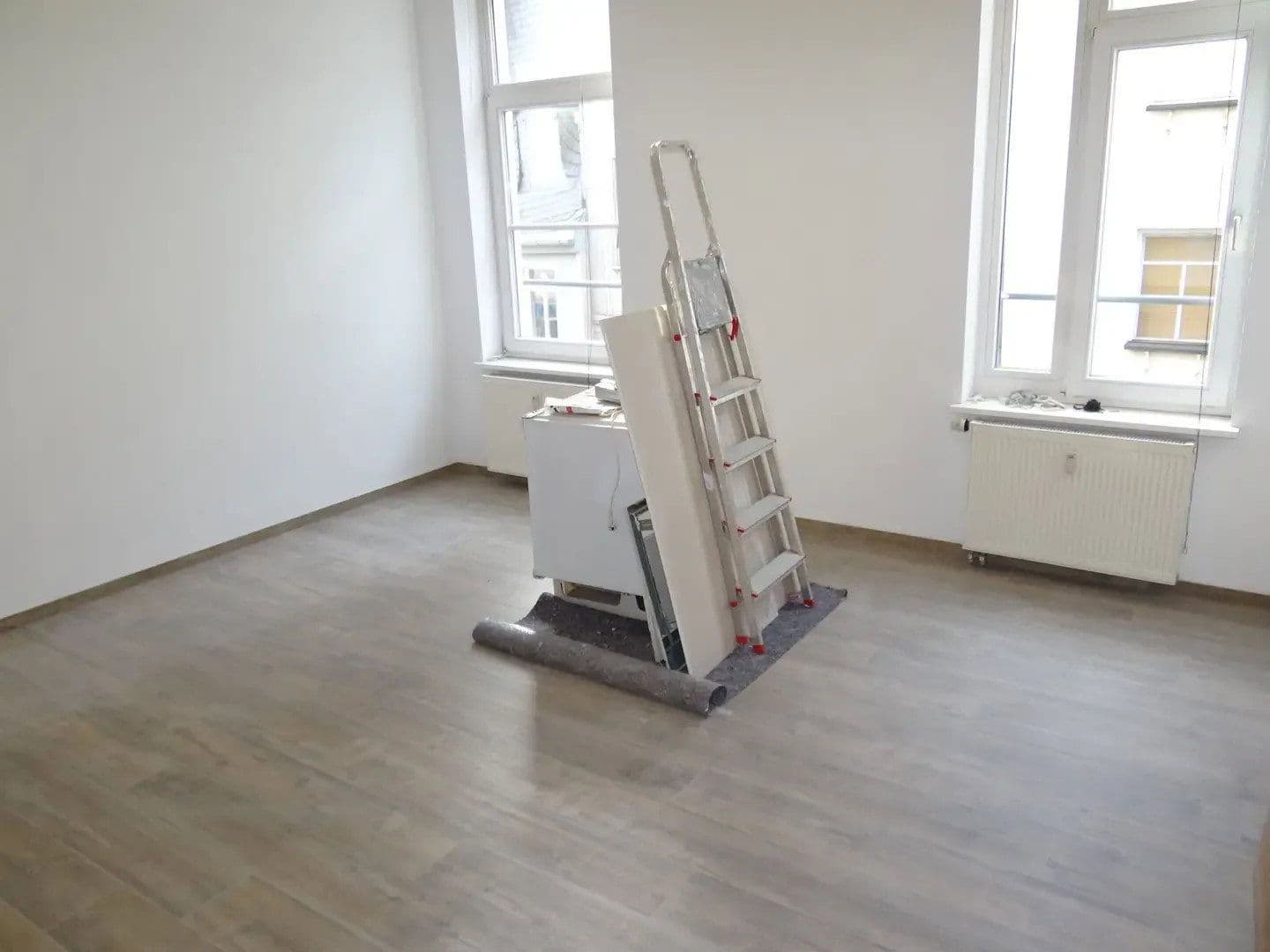 Prenájom bytu 4-izbový 176 m², Borngasse 4, Dingelstädt, Durínsko Prenájom bytu 4-izbový 176 m², Borngasse 4, Dingelstädt, Durínsko