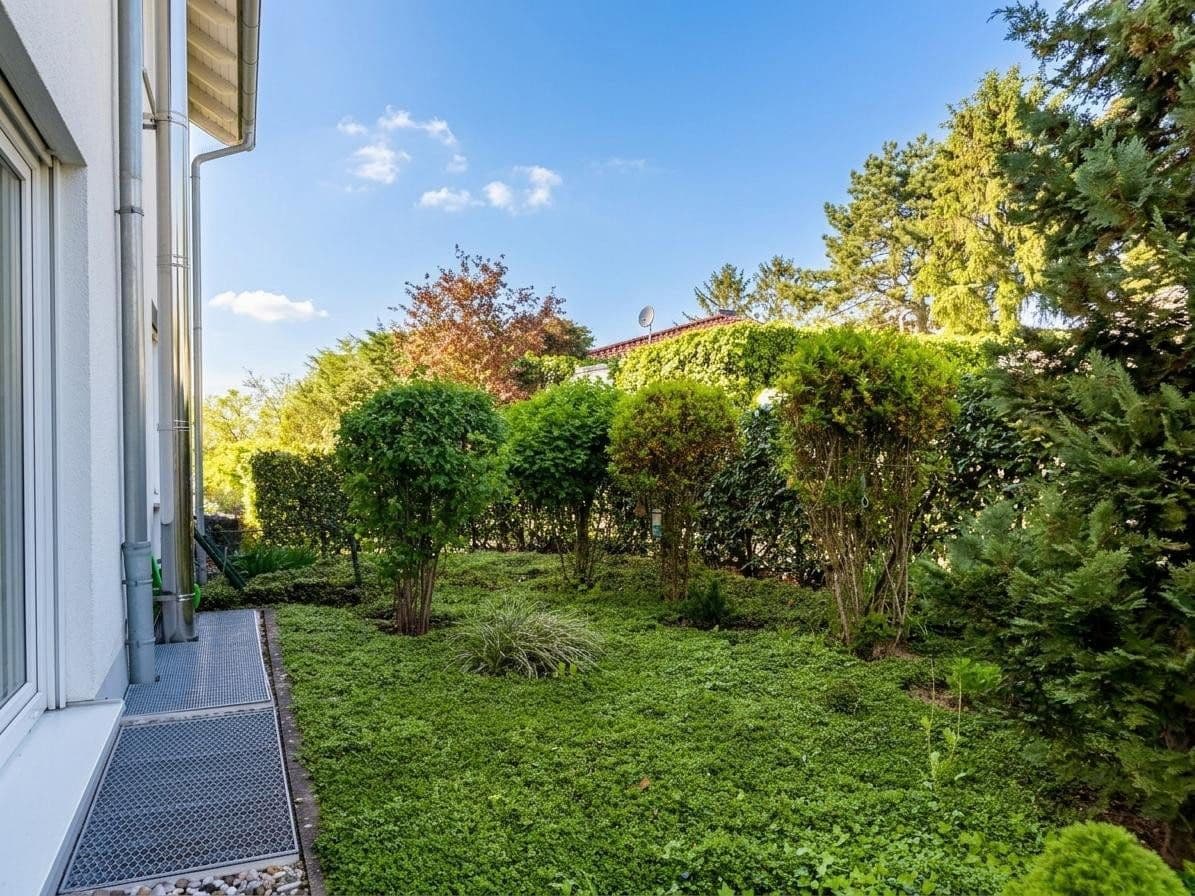 Prenájom bytu 3-izbový 94 m², Mainz, Porýnie-Falcko Prenájom bytu 3-izbový 94 m², Mainz, Porýnie-Falcko