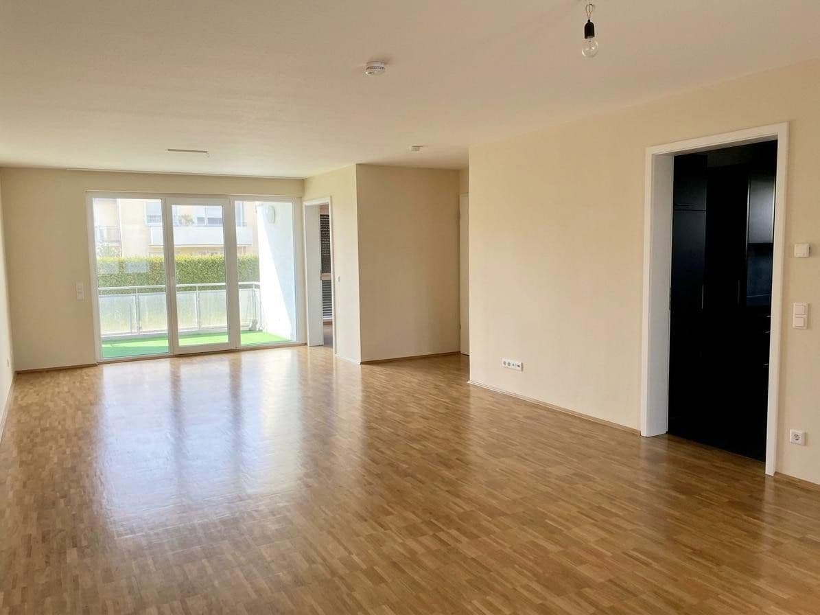 Prenájom bytu 3-izbový 94 m², Mainz, Porýnie-Falcko Prenájom bytu 3-izbový 94 m², Mainz, Porýnie-Falcko